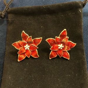 Gorgeous poinsettia earrings!!!